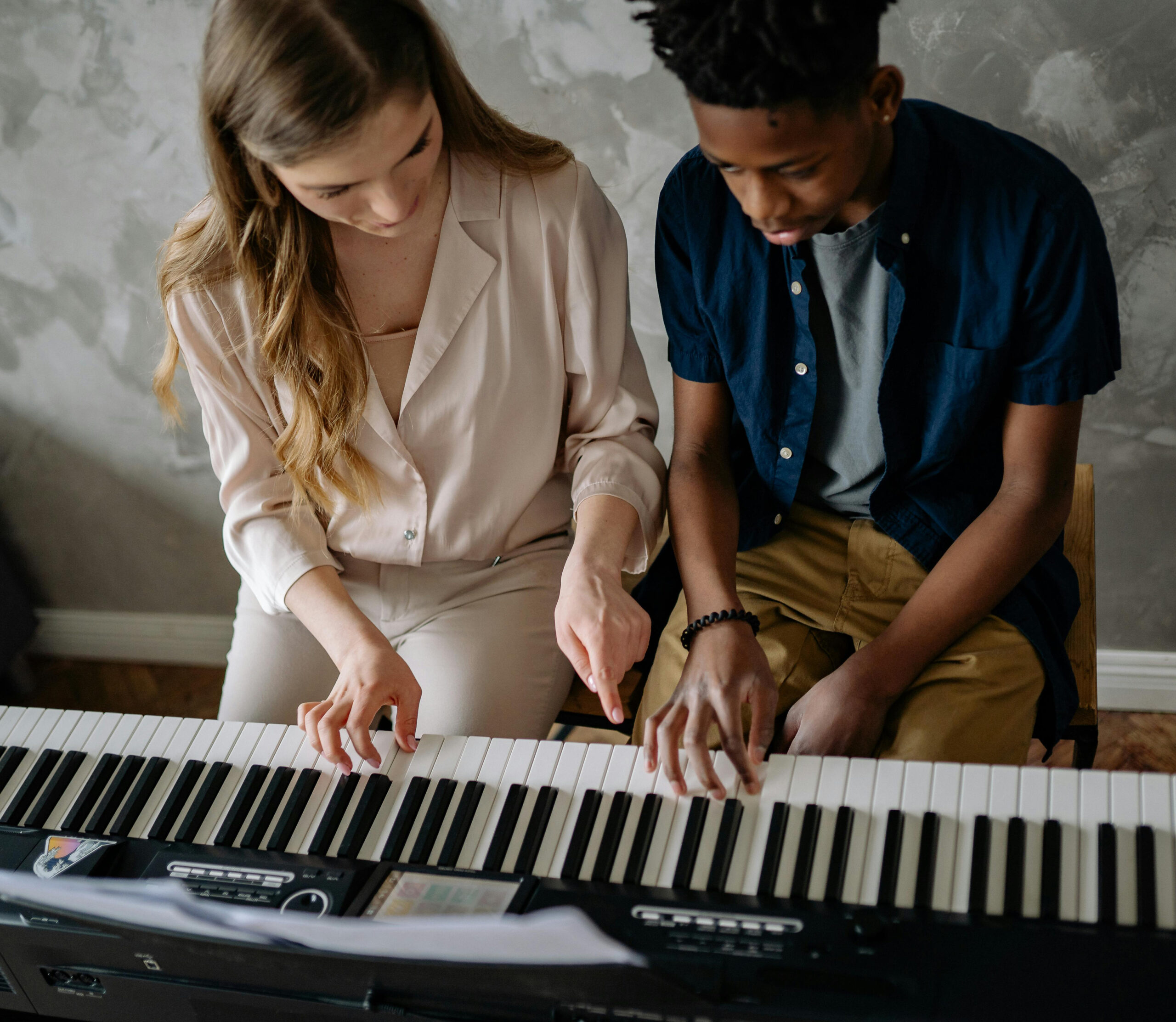 CaveArt Music student in a lesson